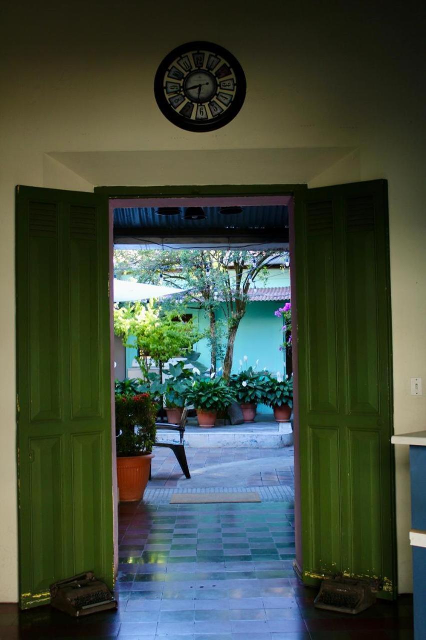 Velvet Hotel Centro Historico 圣安娜 外观 照片